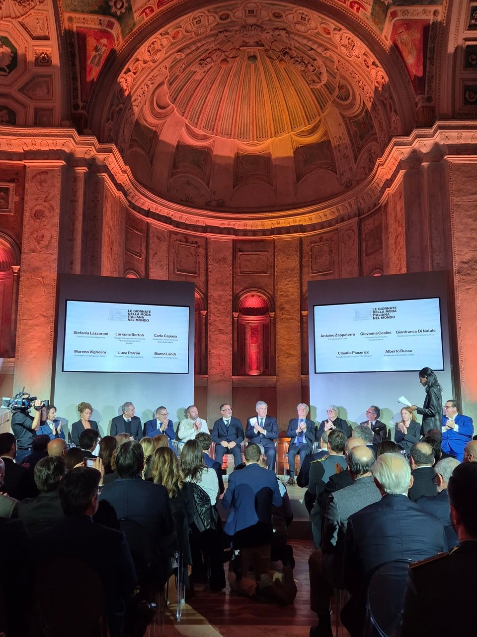 BONUS OCCHIALI 2023 IN SCADENZA IL 31 DICEMBRE: GREENVISION TI ASPETTA, NON PERDERE L’OCCASIONE